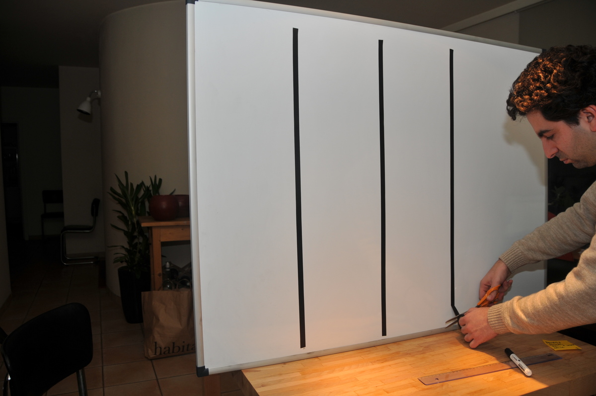 Cut off tape with scissors Cut off tape with scissors